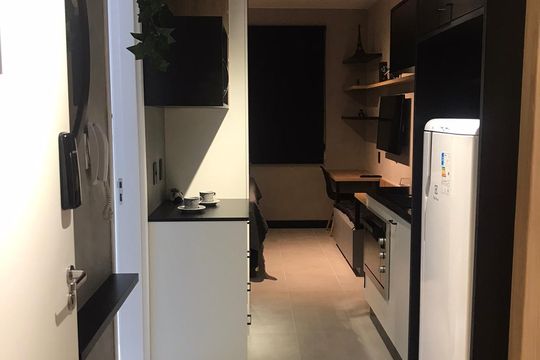 Cozinha de apartamento para alugar com 1 quarto, 24m² em Vila Clementino, São Paulo