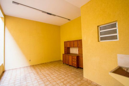 Área de serviço de casa à venda com 2 quartos, 154m² em Vila Linda, Santo André