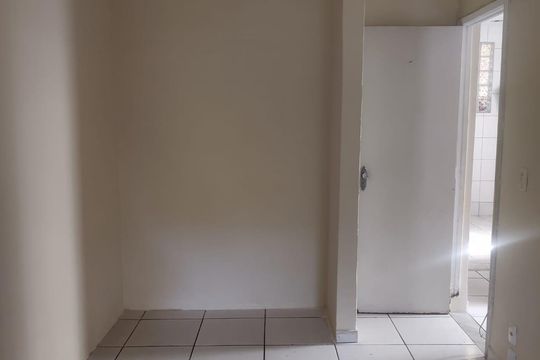 Quarto de casa de condomínio para alugar com 3 quartos, 137m² em Taquara, Rio de Janeiro