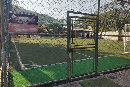 Área externa de casa de condomínio para alugar com 3 quartos, 137m² em Taquara, Rio de Janeiro