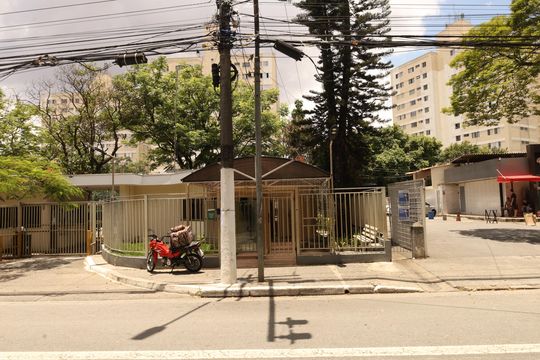 Fachada de apartamento à venda com 3 quartos, 67m² em Parque Paineiras, São Paulo