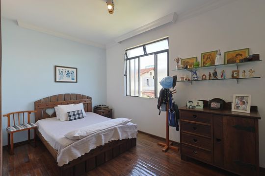 Apartamento à venda com 3 quartos, 96m² em João Pinheiro, Belo Horizonte