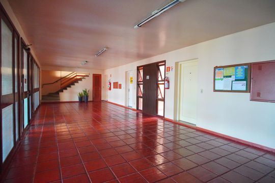 Hall de entrada de apartamento para alugar com 2 quartos, 53m² em Scharlau, São Leopoldo