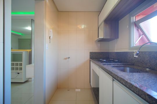 Cozinha de apartamento para alugar com 2 quartos, 53m² em Scharlau, São Leopoldo