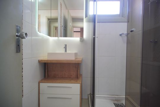 Banheiro de apartamento para alugar com 2 quartos, 53m² em Scharlau, São Leopoldo