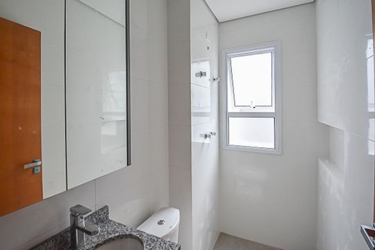 Banheiro da Suíte de apartamento à venda com 3 quartos, 67m² em Jardim das Quatro Marias, São Bernardo do Campo
