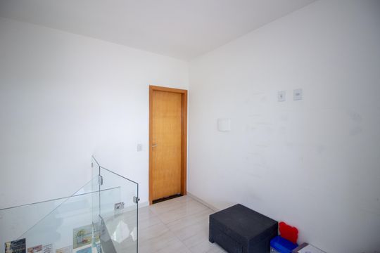 Sala de TV de apartamento à venda com 3 quartos, 104m² em Europa, Contagem