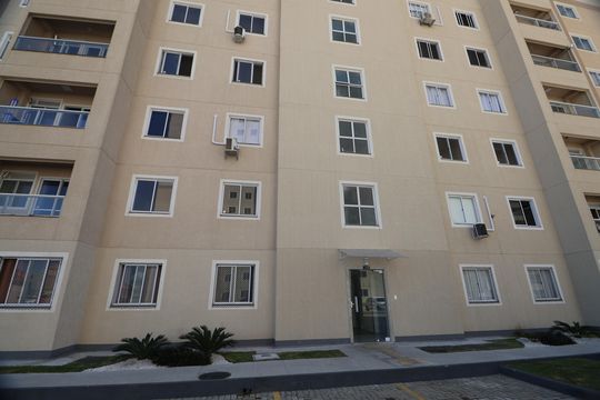 Fachada do bloco de apartamento para alugar com 2 quartos, 40m² em Fátima, Canoas
