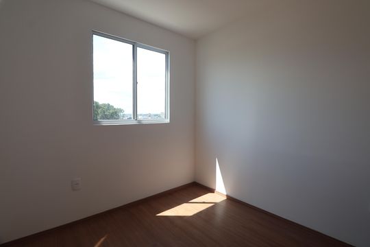 Quarto 2 de apartamento para alugar com 2 quartos, 40m² em Fátima, Canoas