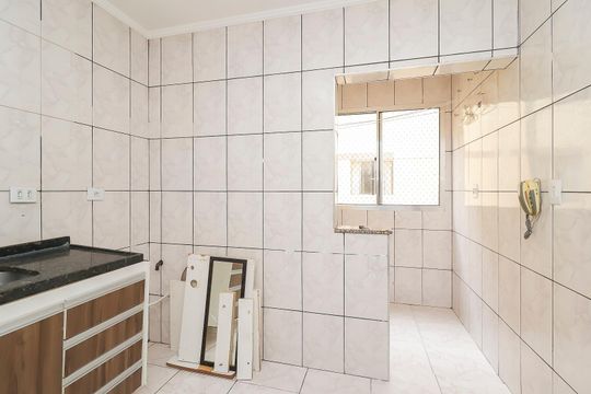 Cozinha de apartamento à venda com 2 quartos, 55m² em Jardim Lajeado, São Paulo