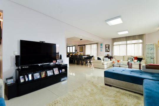Sala de apartamento à venda com 3 quartos, 200m² em Vila Rosalia, Guarulhos