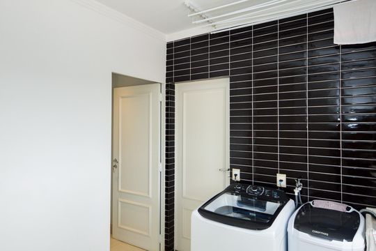 Área de Serviço de apartamento à venda com 3 quartos, 200m² em Vila Rosalia, Guarulhos