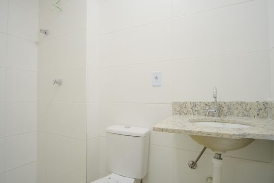 Banheiro de apartamento à venda com 1 quarto, 41m² em Penha de França, São Paulo