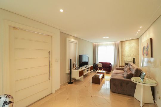 Sala de casa à venda com 3 quartos, 184m² em Santa Teresinha, São Paulo