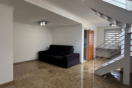 Sala de casa à venda com 3 quartos, 244m² em Vila Sao Leopoldo, São Bernardo do Campo