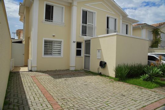 Casa à venda com 3 quartos, 244m² em Vila Sao Leopoldo, São Bernardo do Campo