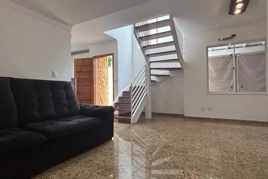 Sala de casa à venda com 3 quartos, 244m² em Vila Sao Leopoldo, São Bernardo do Campo