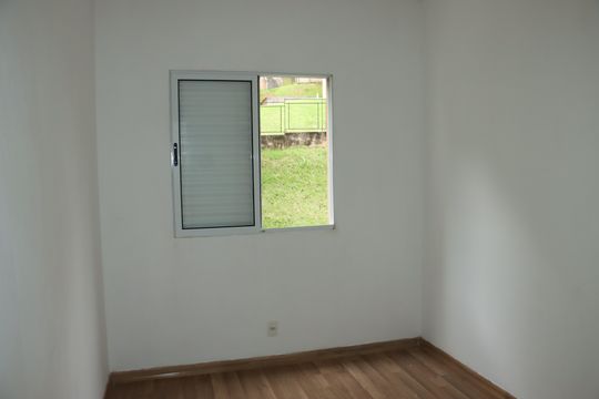 Apartamento para alugar com 2 quartos, 51m² em Jardim Central, Cotia