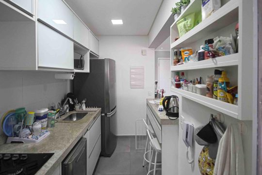 Cozinha de apartamento à venda com 2 quartos, 104m² em Vila Ema, São Paulo
