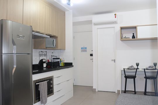 Cozinha de apartamento para alugar com 1 quarto, 25m² em Bela Vista, São Paulo