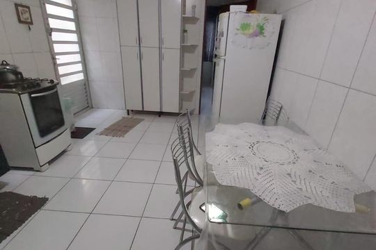 Cozinha de casa à venda com 5 quartos, 250m² em Parque Boturussu, São Paulo