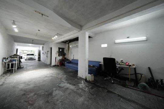 Garagem de casa à venda com 3 quartos, 160m² em Vila Santa Teresa, São Paulo