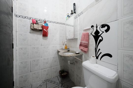 Banheiro 1 de casa à venda com 3 quartos, 160m² em Vila Santa Teresa, São Paulo