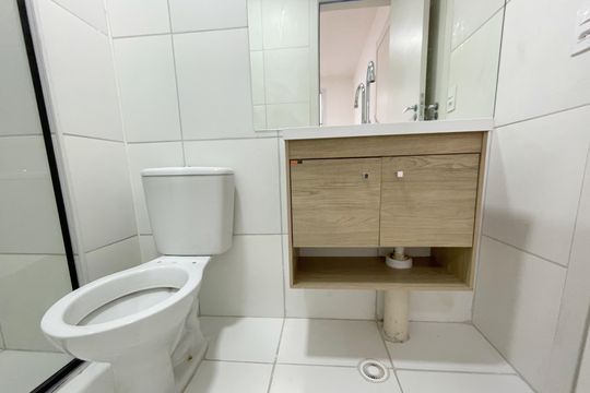 Banheiro de apartamento para alugar com 2 quartos, 40m² em Vila Pirituba, São Paulo