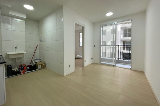 Sala de apartamento para alugar com 2 quartos, 40m² em Vila Pirituba, São Paulo