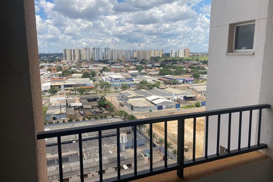 Varanda de apartamento para alugar com 2 quartos, 54m² em Parque Oeste Industrial, Goiânia