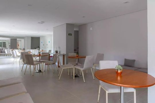 Área comum de apartamento para alugar com 2 quartos, 46m² em Parque Industrial Tomas Edson, São Paulo