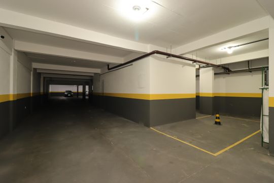 Garagem de apartamento à venda com 3 quartos, 166m² em Parque das Nações, Santo André