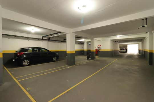 Garagem de apartamento à venda com 3 quartos, 166m² em Parque das Nações, Santo André