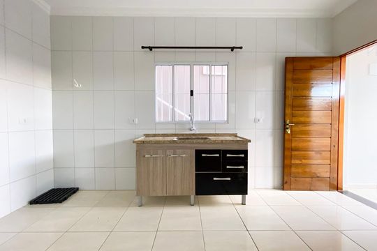 Sala/Cozinha de kitnet/studio para alugar com 1 quarto, 80m² em Jardim Florida, Barueri
