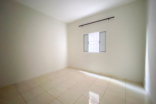 Quarto de kitnet/studio para alugar com 1 quarto, 80m² em Jardim Florida, Barueri