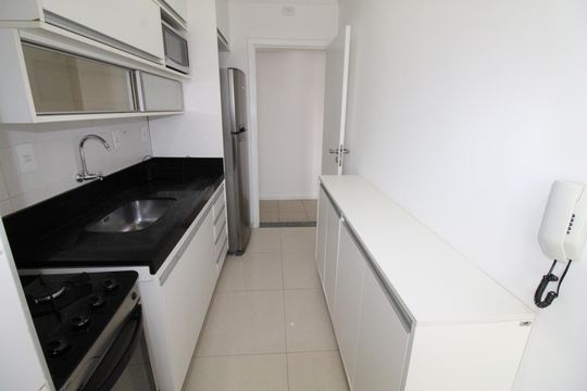 Cozinha de apartamento para alugar com 3 quartos, 77m² em Jardim das Colinas, São José dos Campos