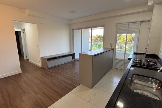 Cozinha e Área de Serviço de apartamento para alugar com 2 quartos, 72m² em Jardim Vera Lucia, Jacareí