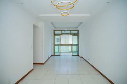 Apartamento para alugar com 3 quartos, 110m² em Piratininga, Niterói