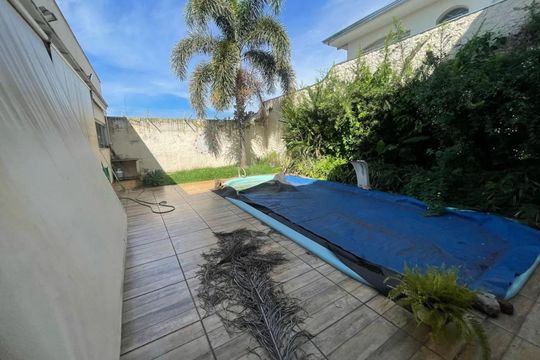 Piscina de casa para alugar com 4 quartos, 467m² em Tabajaras, Uberlândia