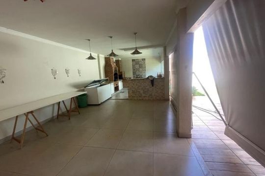 Churrasqueira de casa para alugar com 4 quartos, 467m² em Tabajaras, Uberlândia