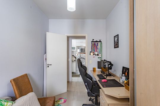 Quarto 1 de apartamento à venda com 2 quartos, 55m² em Liberdade, São Paulo