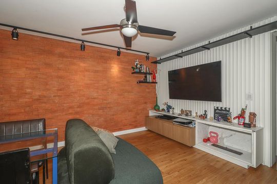 Sala de apartamento à venda com 3 quartos, 97m² em Passo D’areia, Porto Alegre