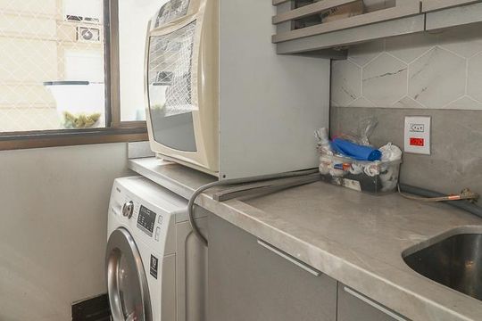 Área de Serviço de apartamento à venda com 3 quartos, 97m² em Passo D’areia, Porto Alegre
