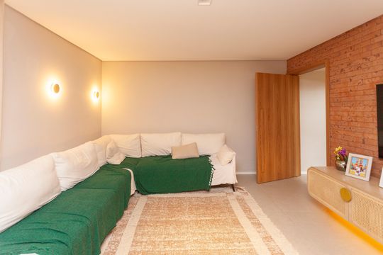 Sala de casa para alugar com 3 quartos, 210m² em Parque Esmeralda, São Paulo