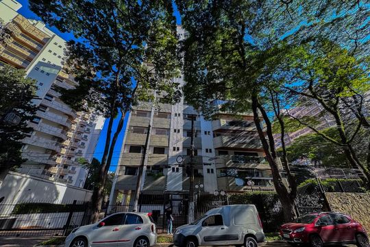 Fachada de apartamento à venda com 5 quartos, 447m² em Campo Belo, São Paulo