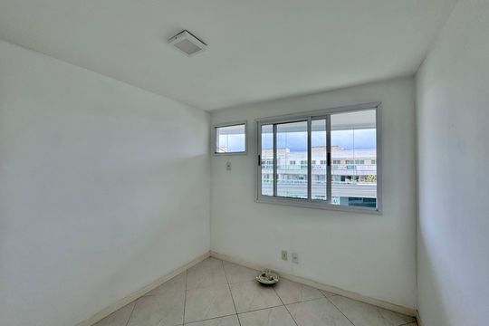 Quarto  de apartamento à venda com 3 quartos, 77m² em Recreio dos Bandeirantes, Rio de Janeiro