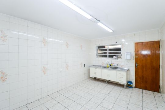 Cozinha de casa à venda com 2 quartos, 116m² em Vila Maranduba, Guarulhos