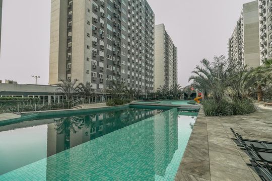 Área comum - Piscina de apartamento à venda com 3 quartos, 82m² em São Sebastião, Porto Alegre