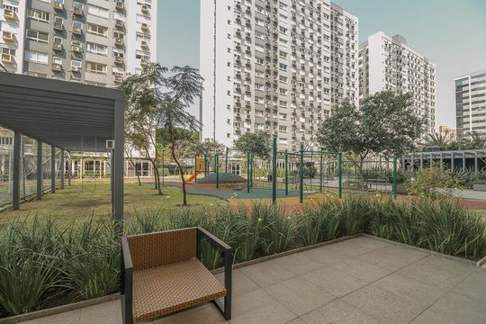 Área comum de apartamento à venda com 3 quartos, 82m² em São Sebastião, Porto Alegre