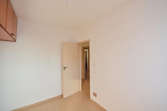 Quarto de apartamento para alugar com 2 quartos, 57m² em Socorro, São Paulo